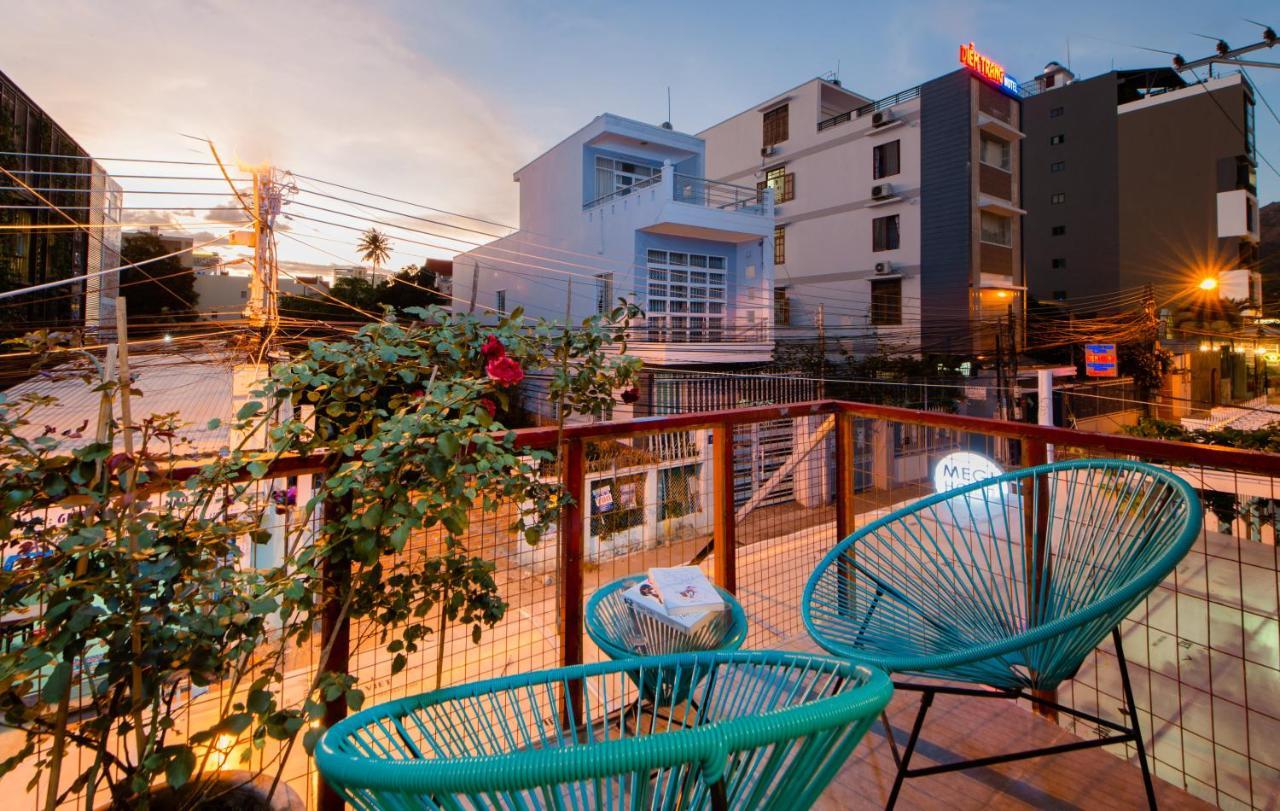 Megi Homestay На Транг Екстериор снимка